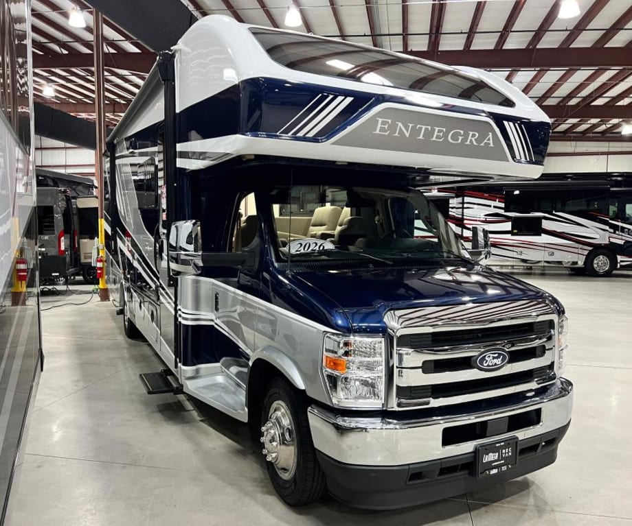 2026 Entegra Coach Esteem 29v