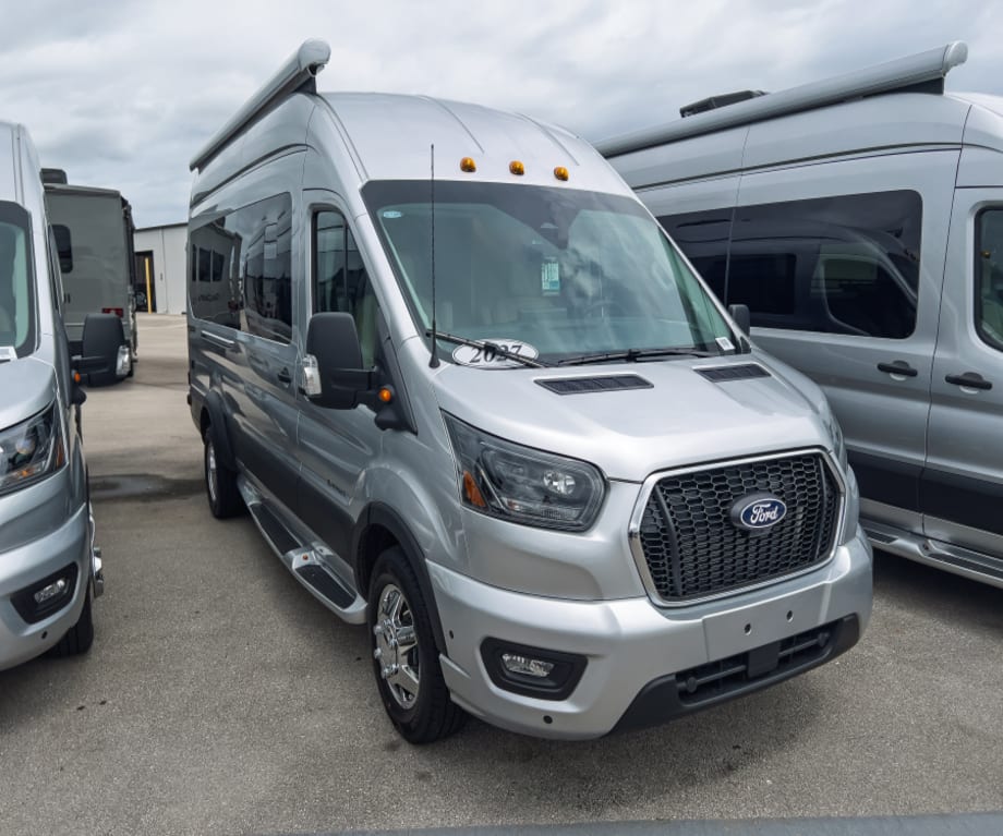2027 Entegra Coach Expanse
