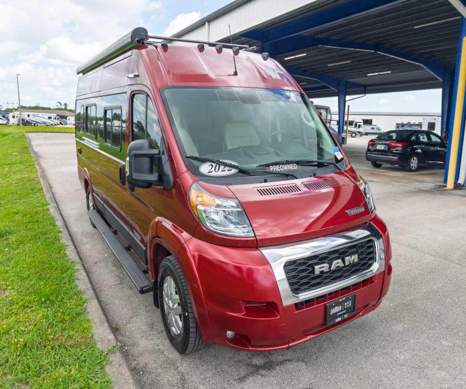 2022 Winnebago Travato 59k
