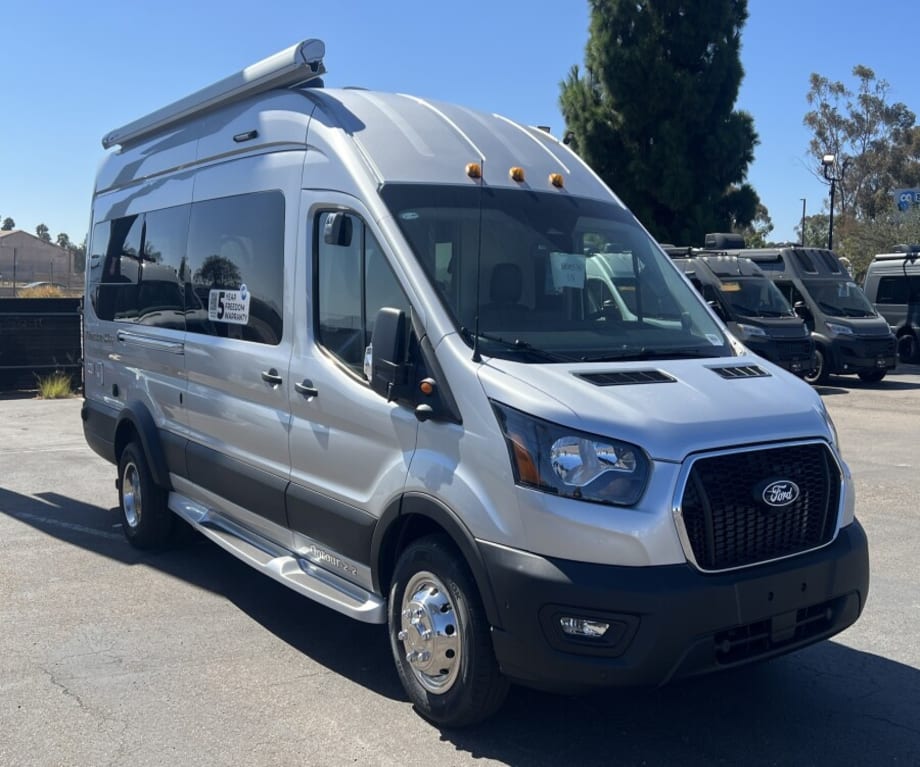 2027 Pleasure-Way Ontour 2.2 Awd