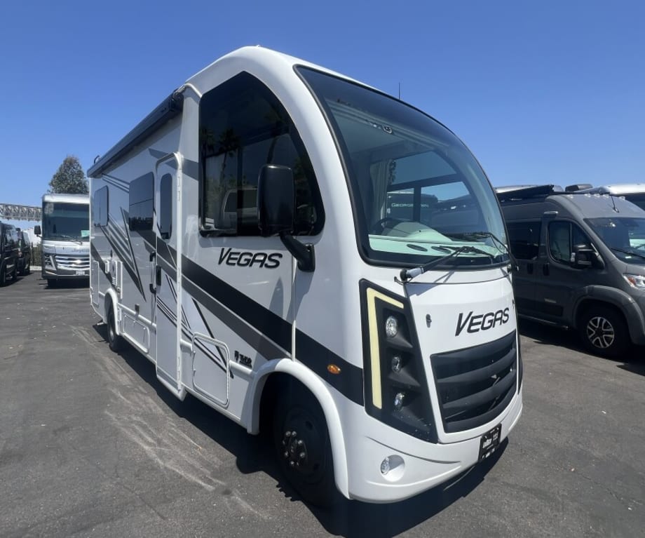 2025 Thor Motor Coach Vegas 24 1