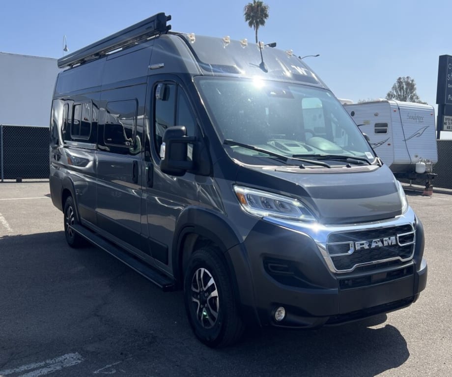 2025 Winnebago Travato 59k