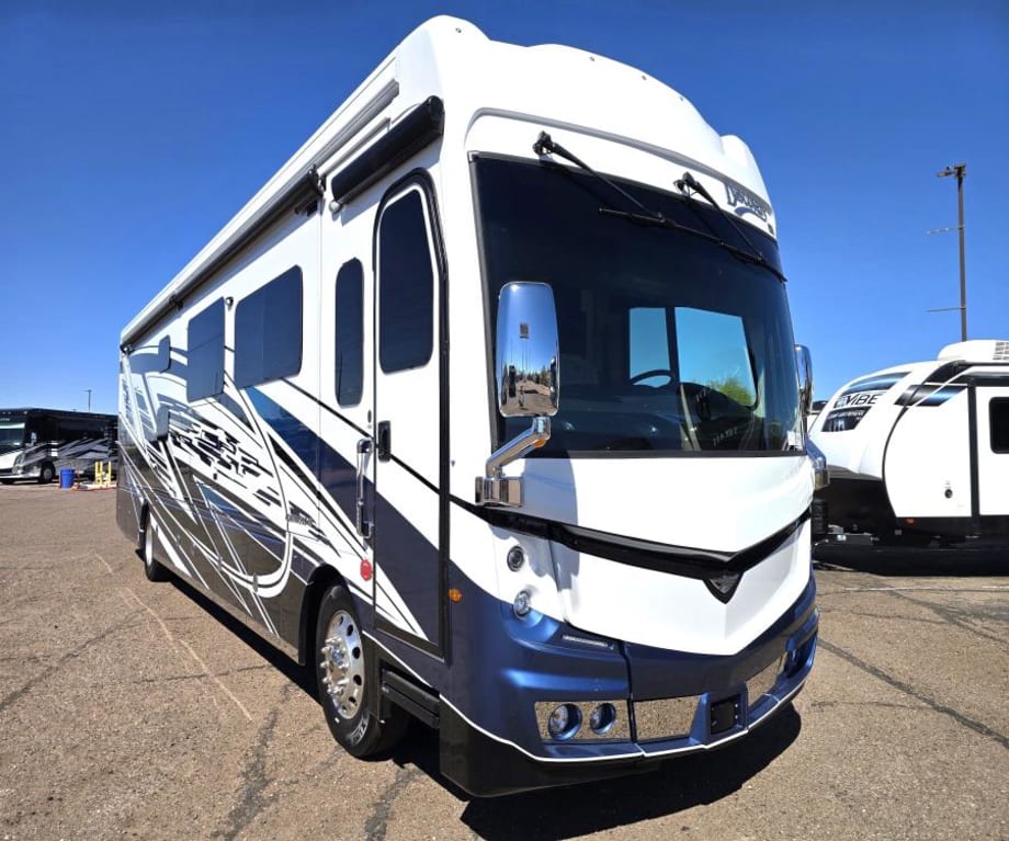 2026 Fleetwood Discovery Lxe 40g