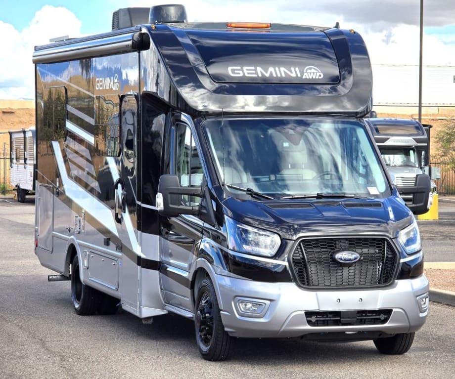 2026 Thor Motor Coach Gemini Awd 24kb