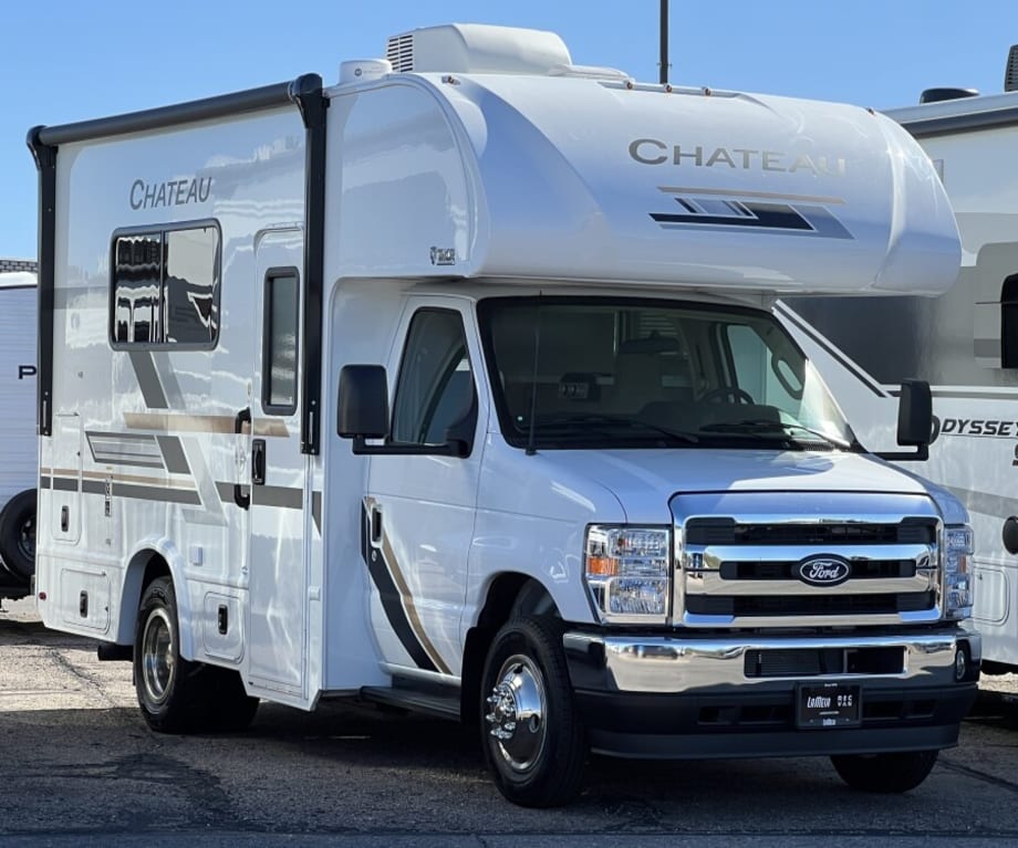 2027 Thor Motor Coach Chateau