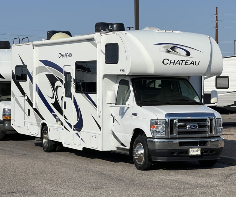 2022 Thor Motor Coach Chateau 31ev