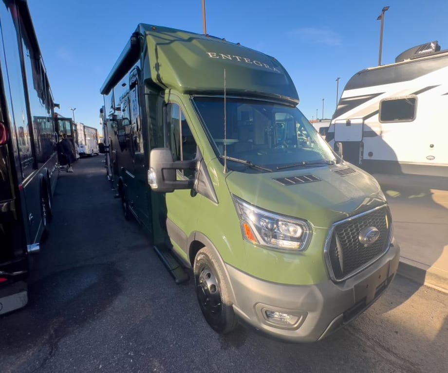 2026 Entegra Coach Condor 22t