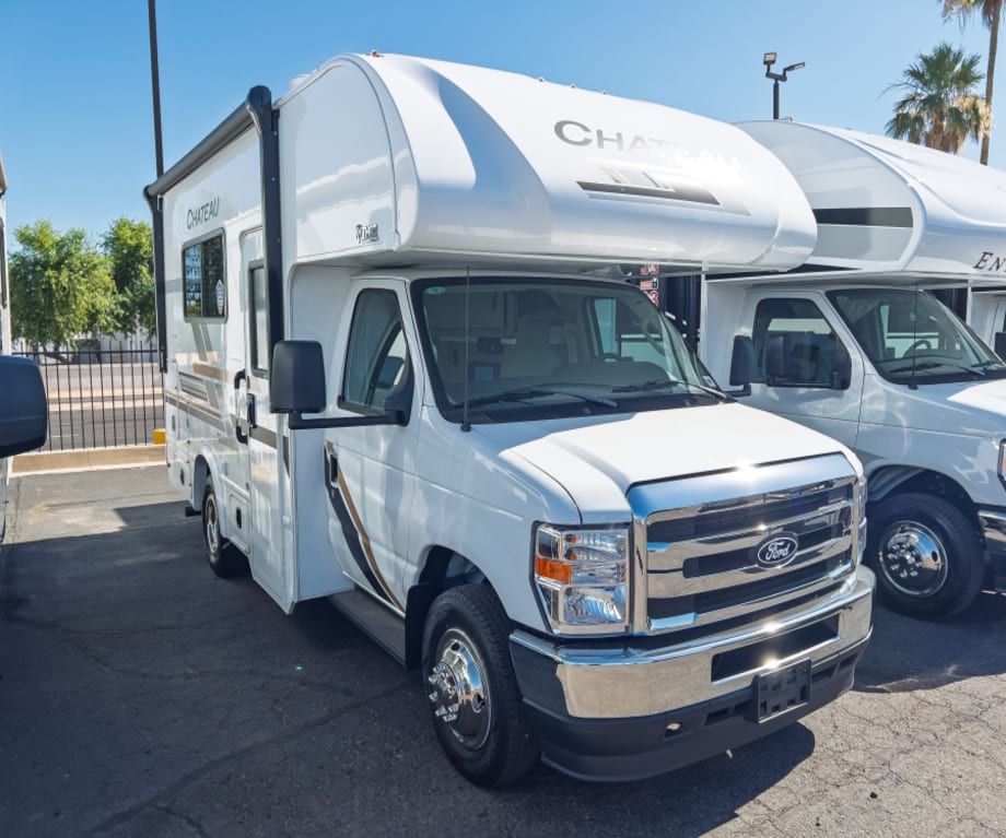 2027 Thor Motor Coach Chateau