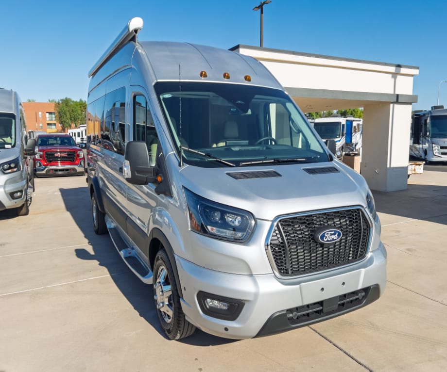 2027 Entegra Coach Expanse