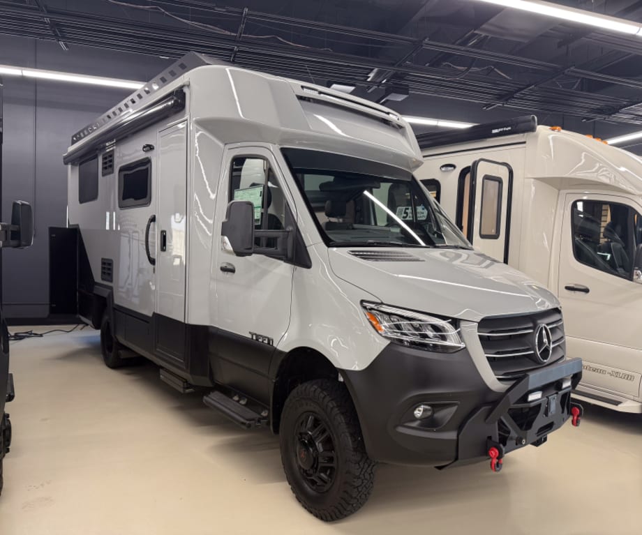 2026 Tiffin Motorhomes OPEN TRAIL