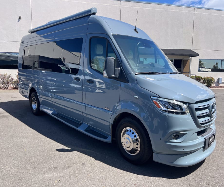 2026 Midwest Automotive Designs Heritage Md4