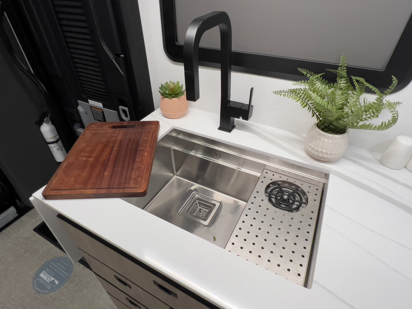 Kitchen Sink