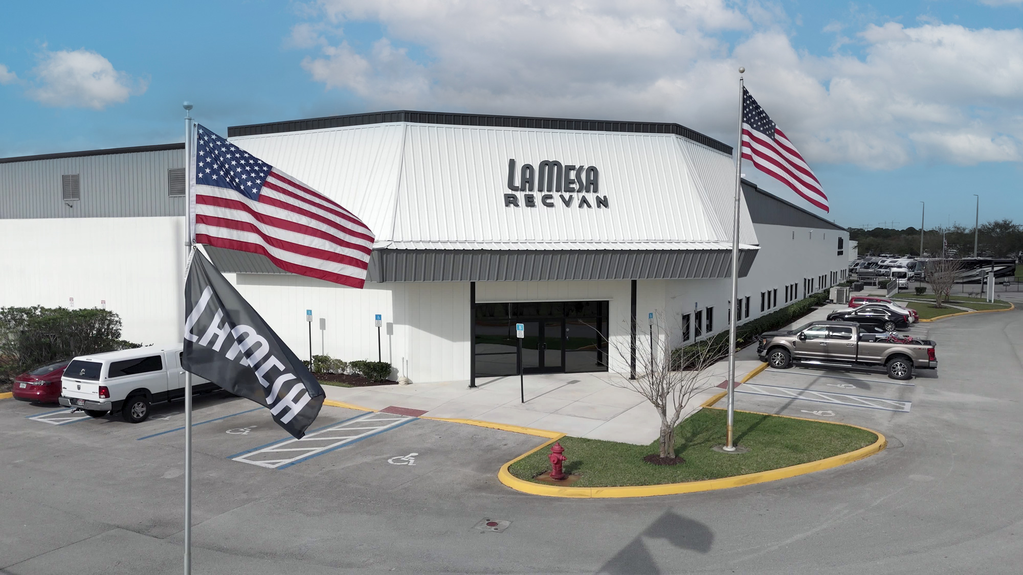 La Mesa and RecVan Store in Port Saint Lucie, Florida