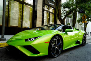 2022 Lamborghini Huracan EVO Spyder (Convertible) (Green) For Rent In Miami Fort Lauderdale Palm Beach South Florida