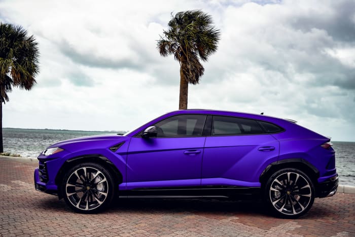 Purple lamborghini urus