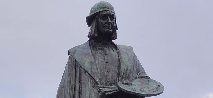 Standbeeld van Jeroen Bosch op de markt in 's-Hertogenbosch