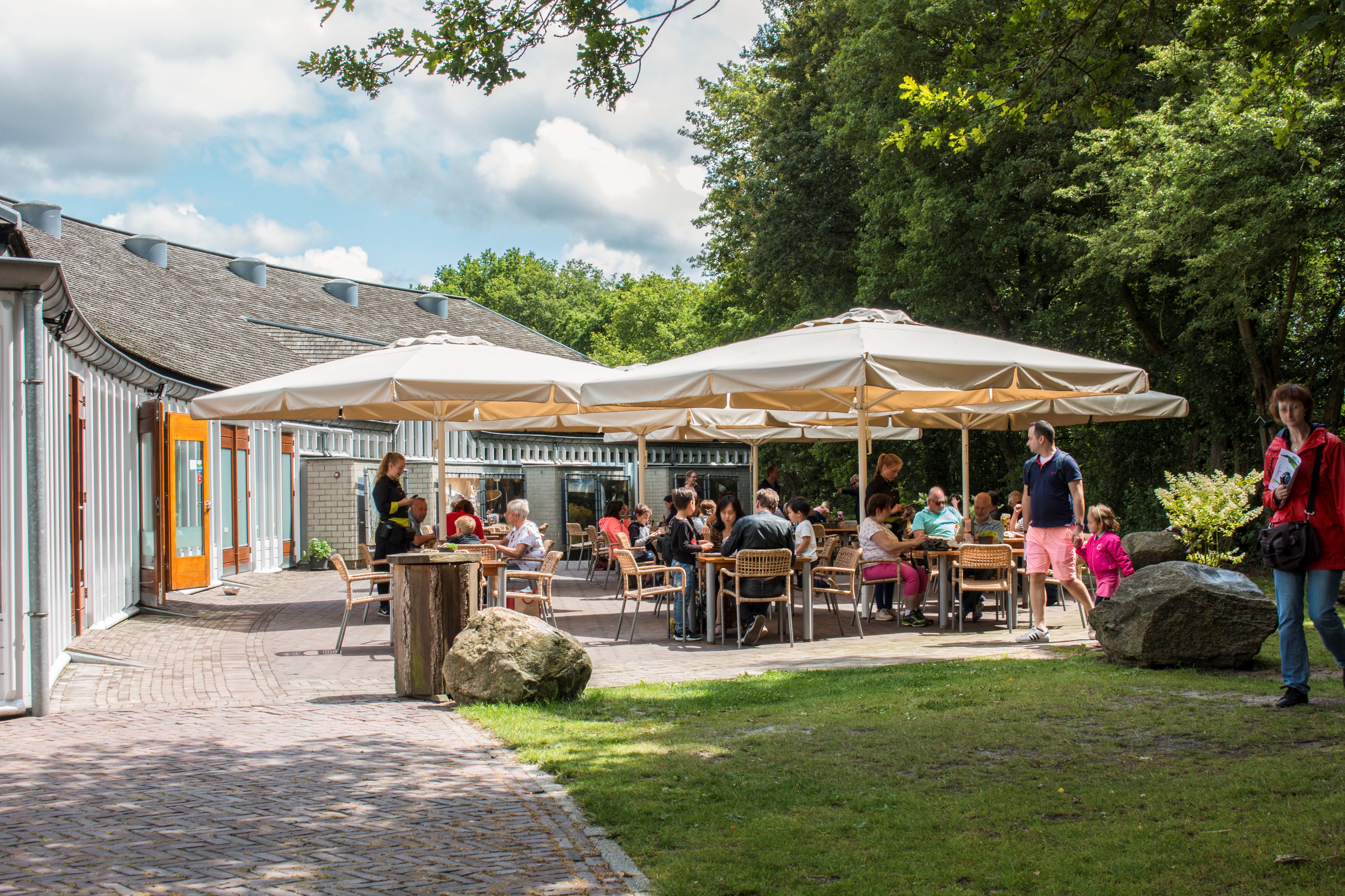 Museumcafé De Trechterbeker Terras