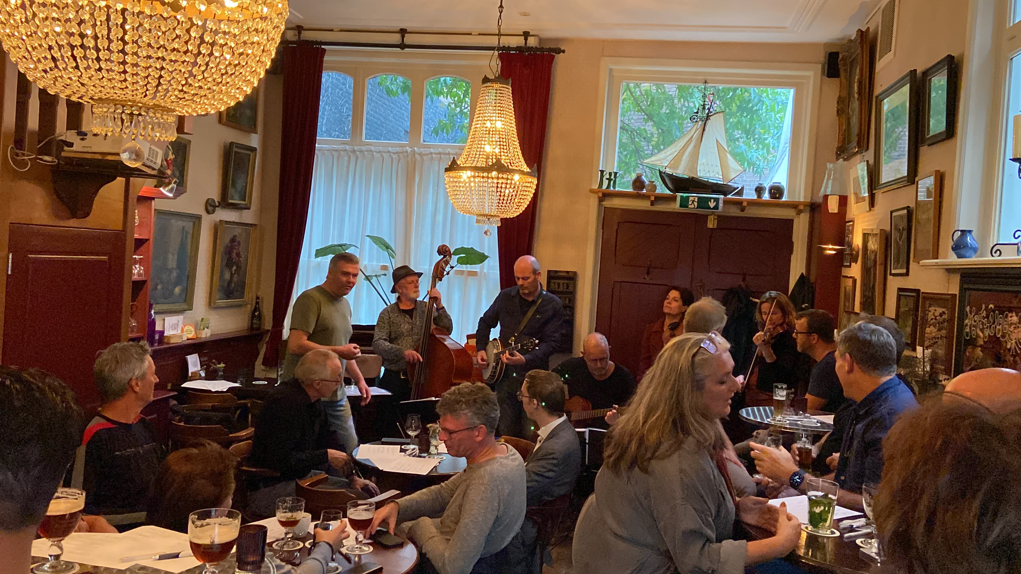 Gezellig feestje bij Proef-locaal Het Achterom