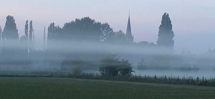 Schitterend uitzicht in de mist