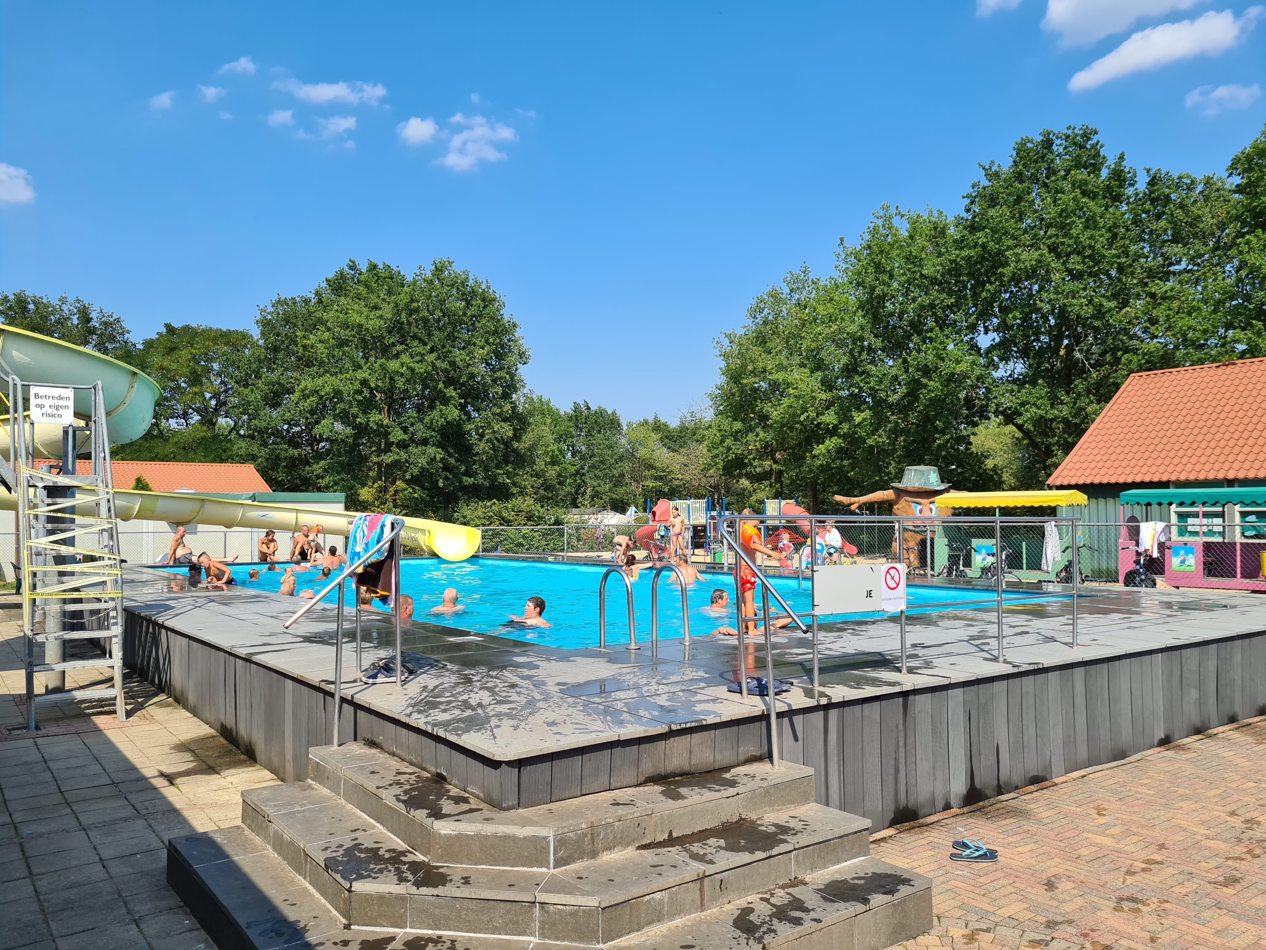 Zwembad De Tien Heugten