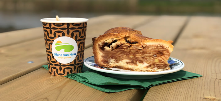 Overheerlijke koffie met appelgebak