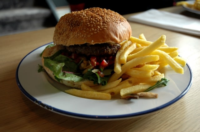 Hapje eten bij Restaurant Huis ter West