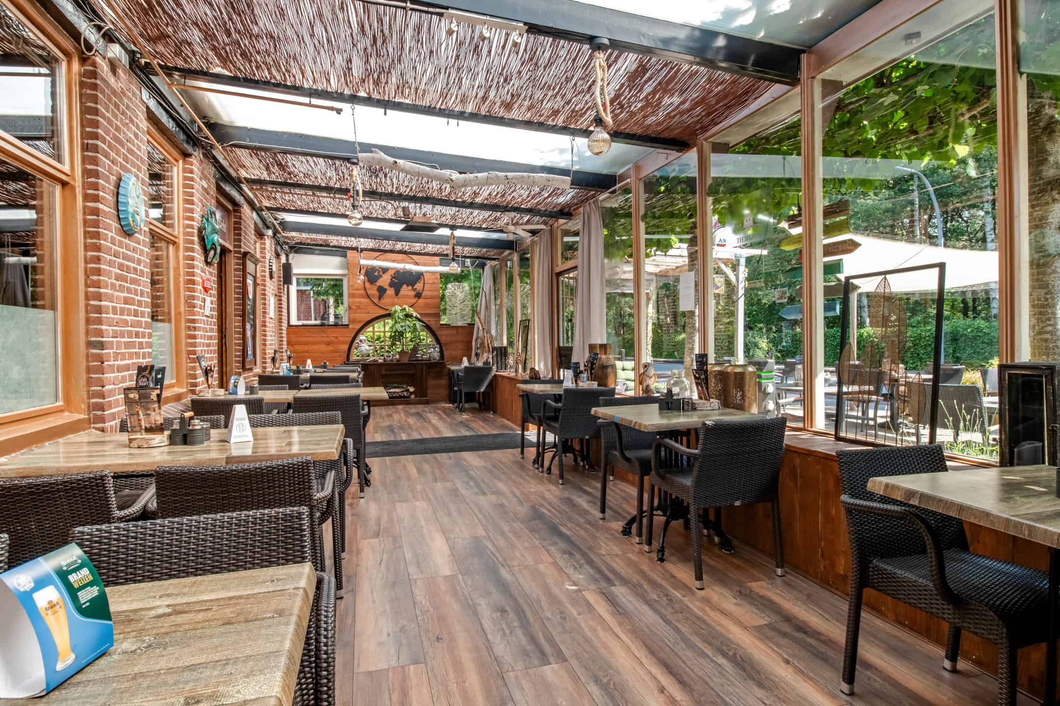 Boszicht onstpannen sfeer