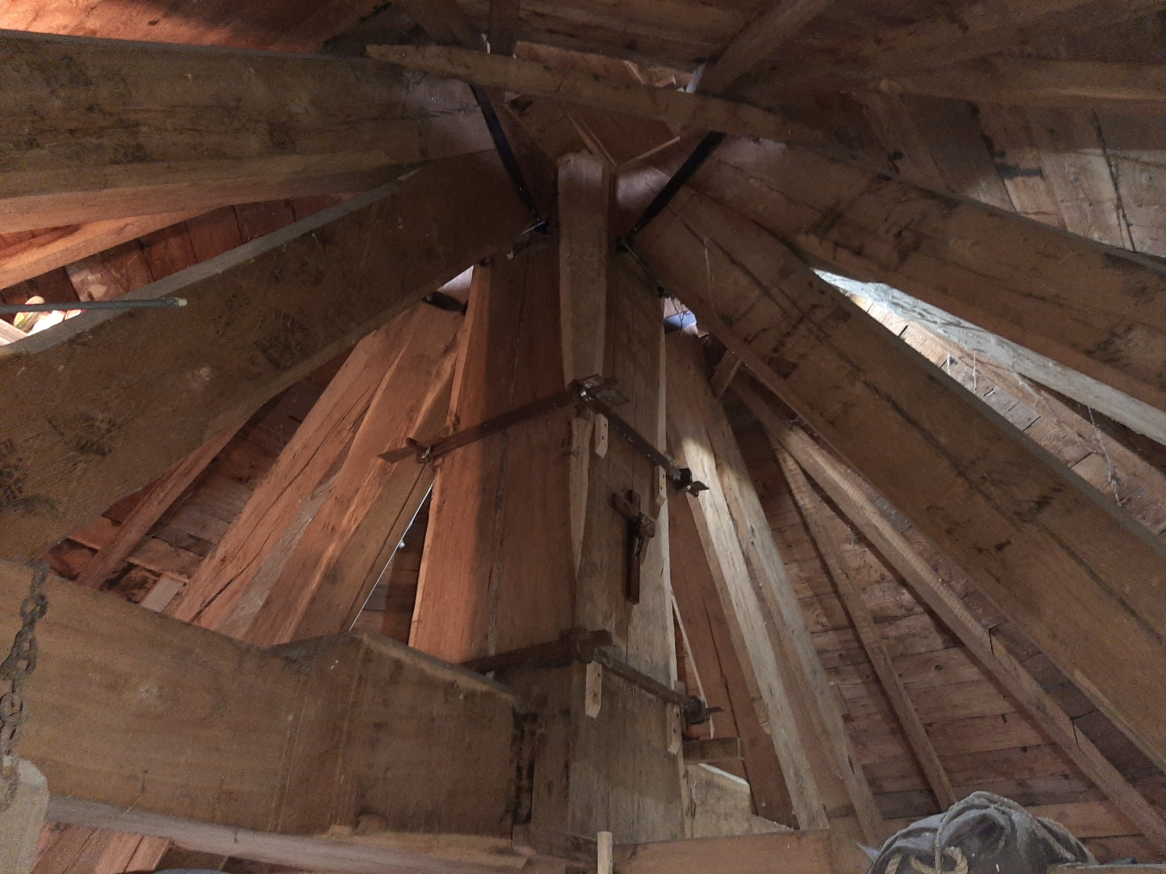 Sint Lindertmolen binnen