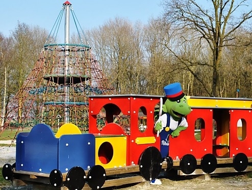 Het treintje voor kinderen bij Landgoed Nienoord
