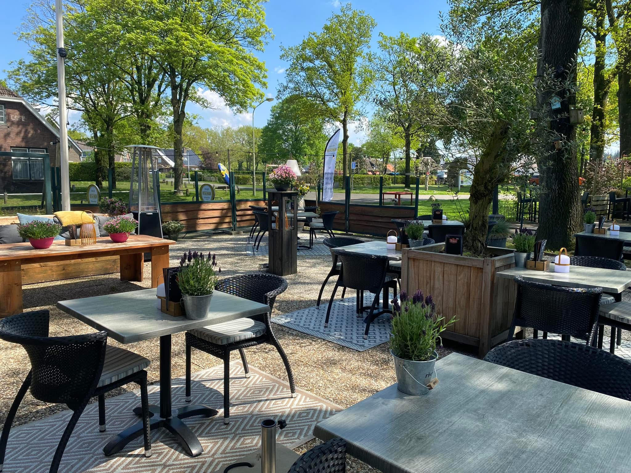 Zoek een zonnig plekje bij Eetcafé Hegeman