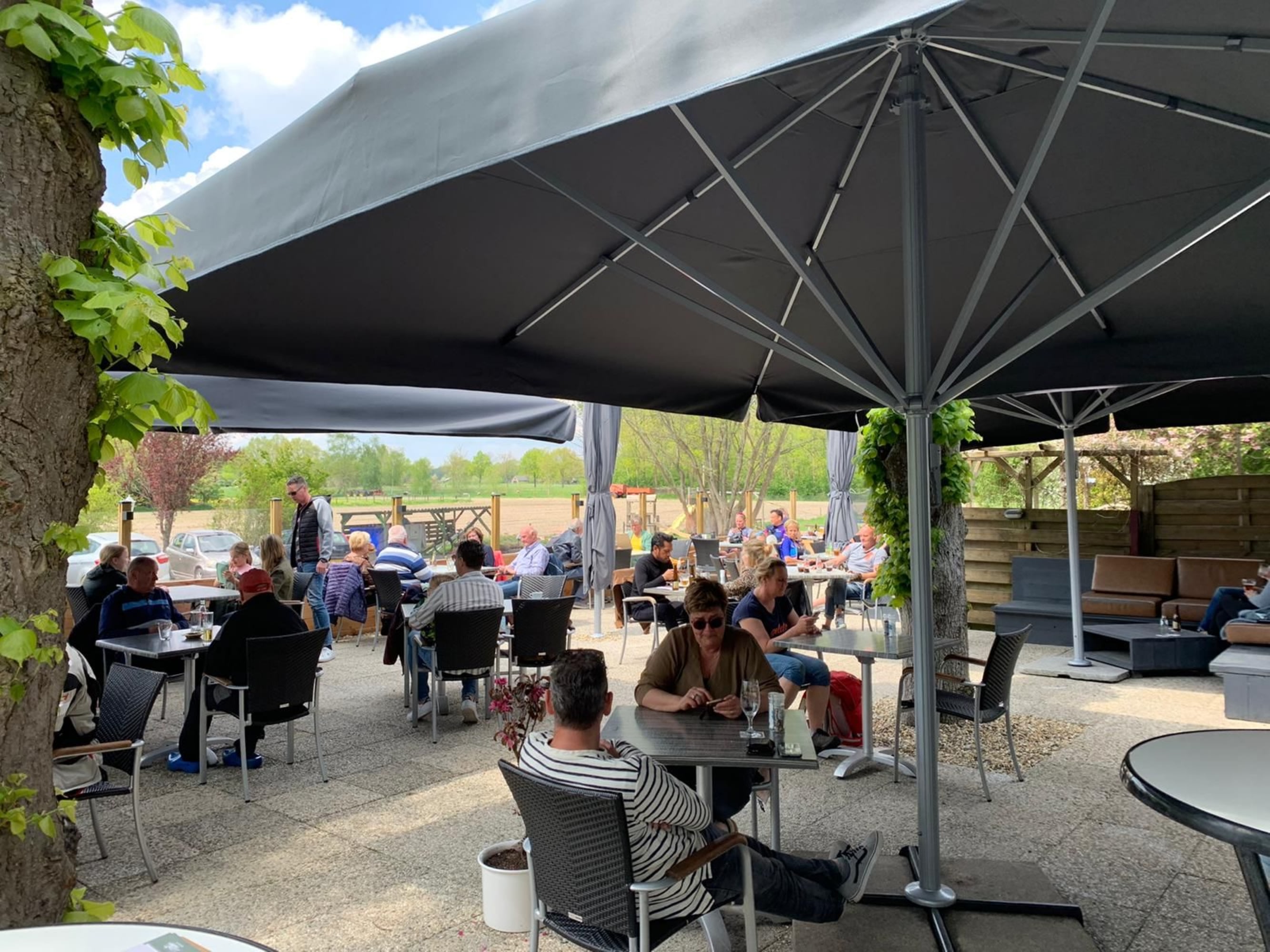 Gezellige terrassen Bij Ruysch