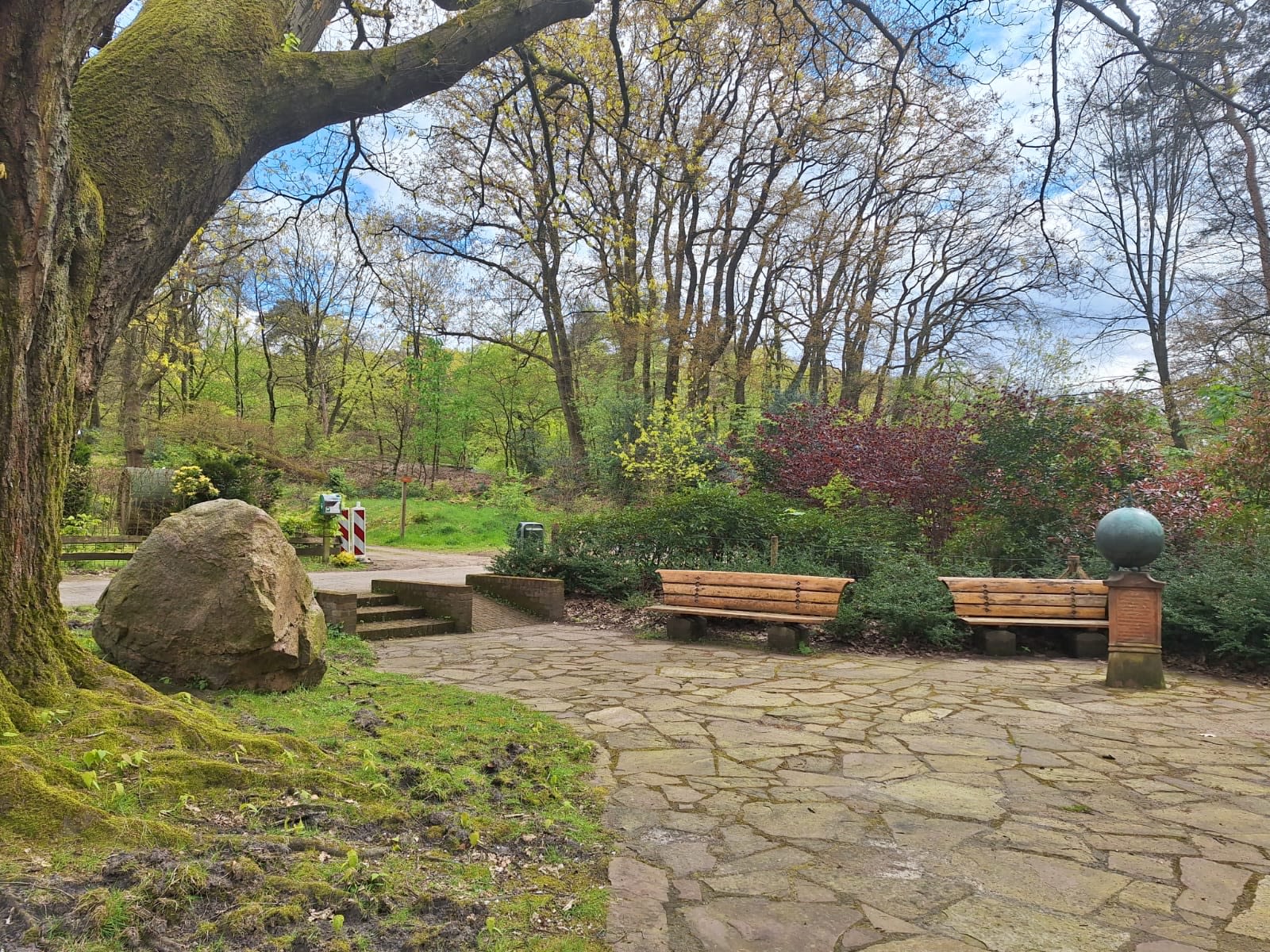 Monument plantsoen De Driehoek 