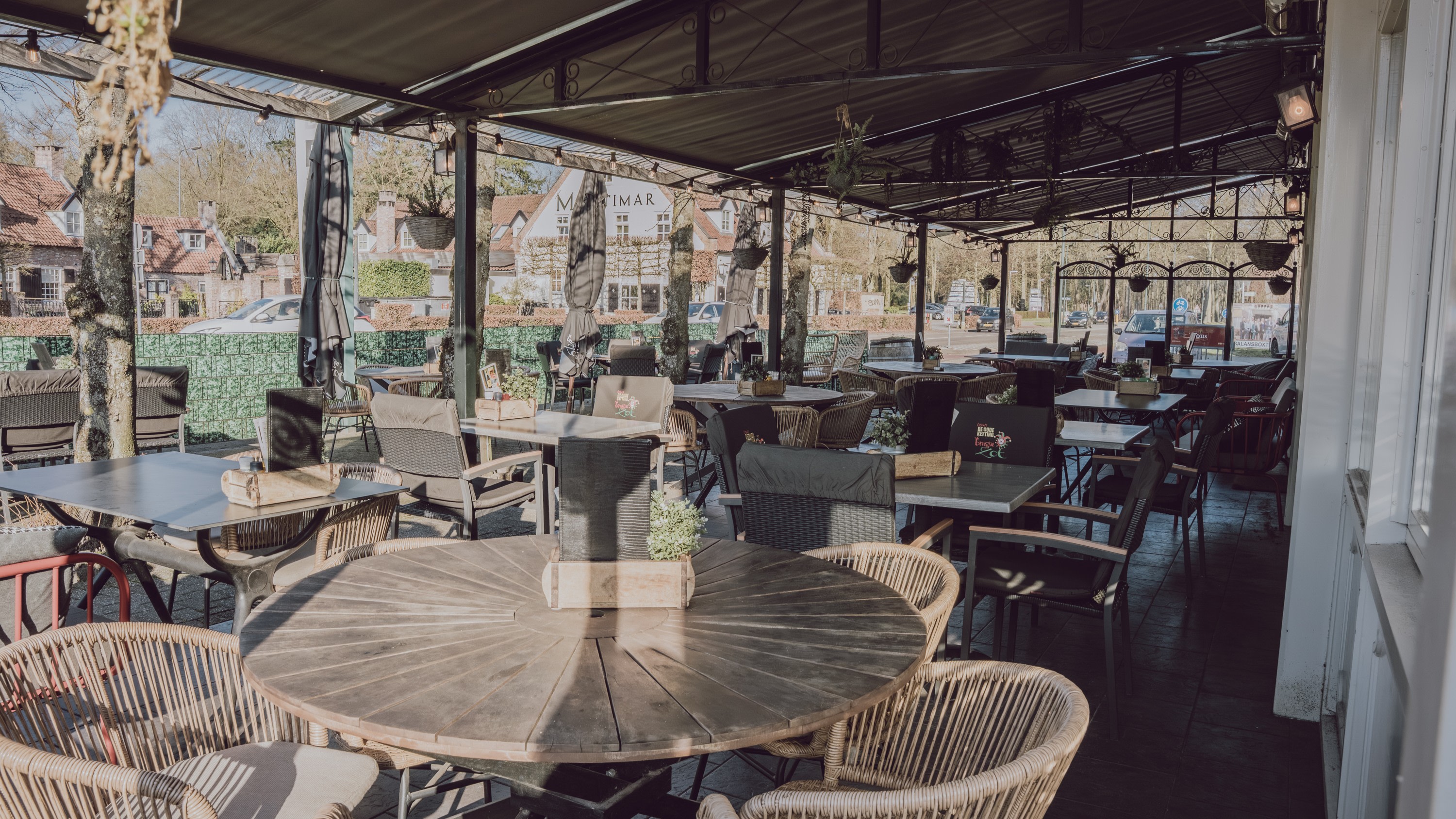 Eetcafé De Oude Ketting | Terras