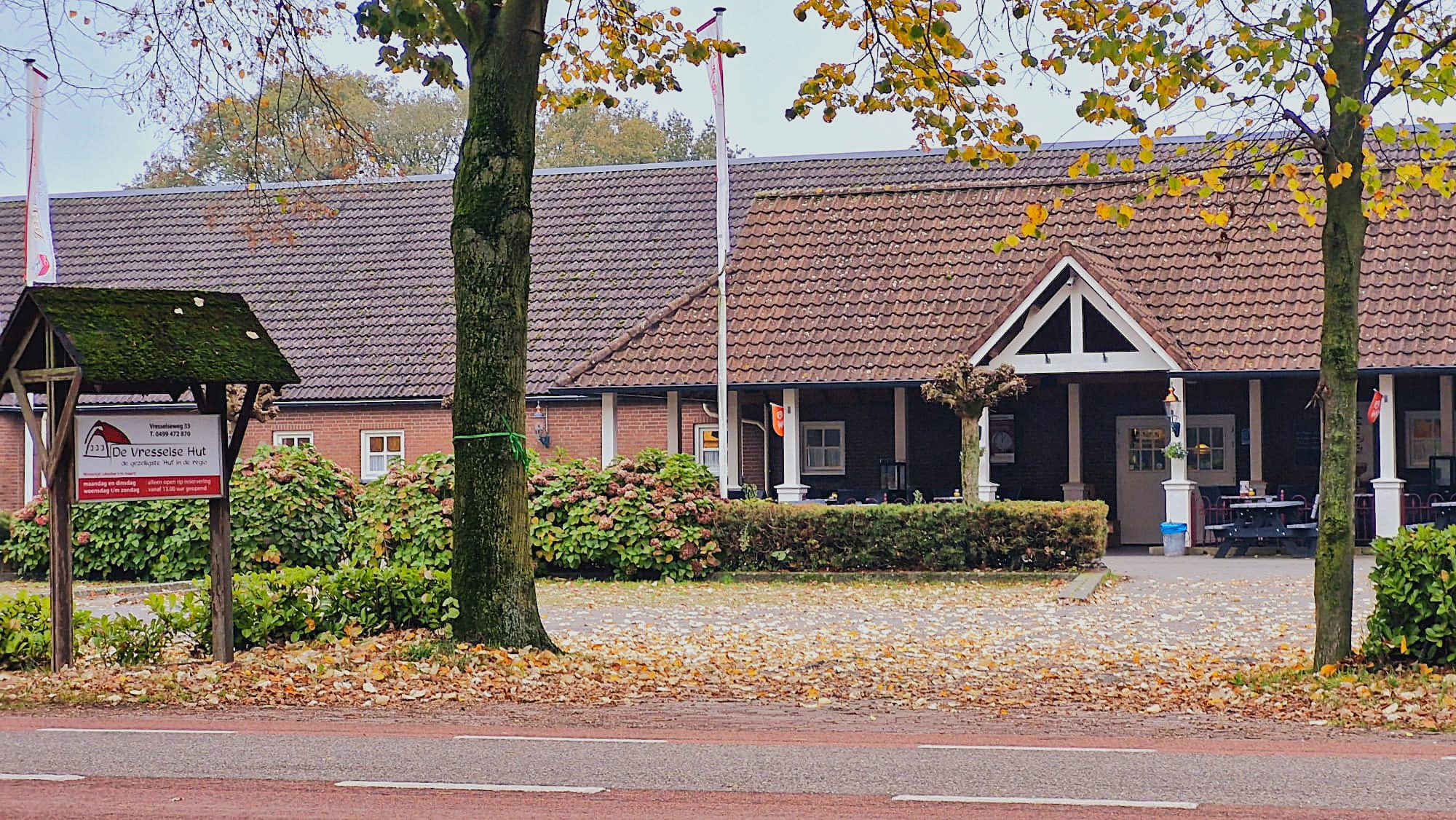 Welkom bij Lunchroom De Vresselse Hut