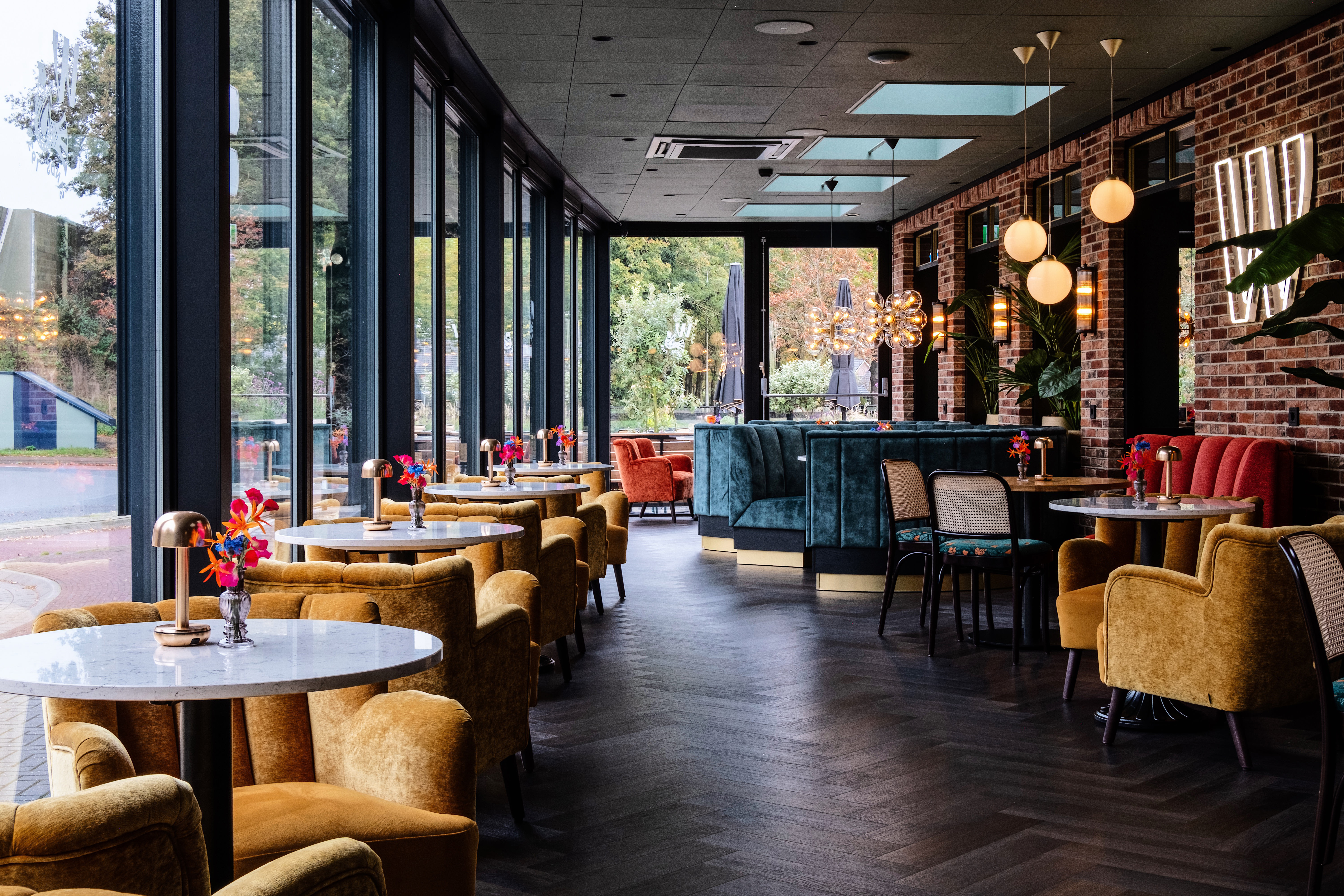 Welkom bij Grand Café Waanders