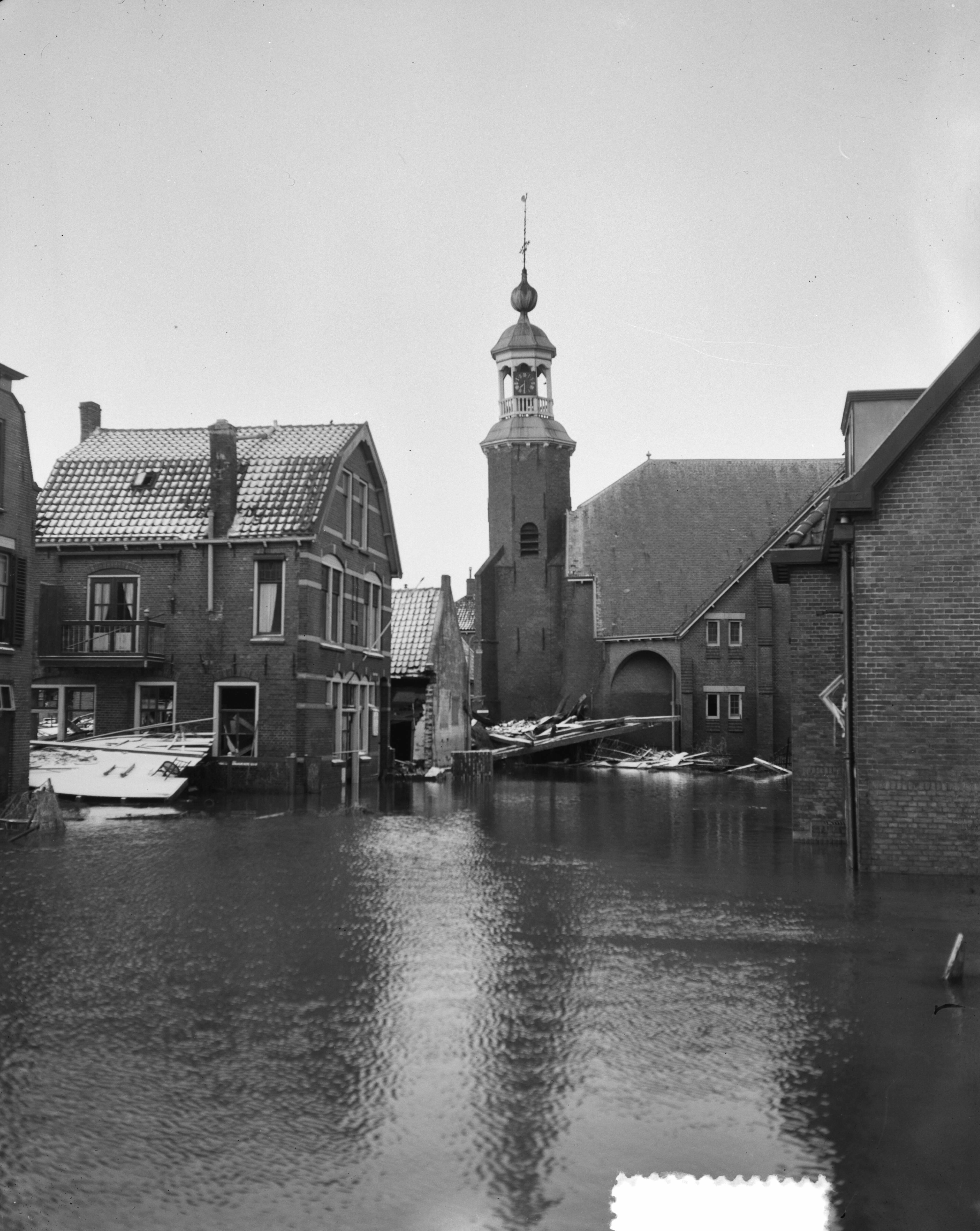 Hervormde kerk Stavenisse - Van Duinen, Nationaal Archief / Fotocollectie Anefo
