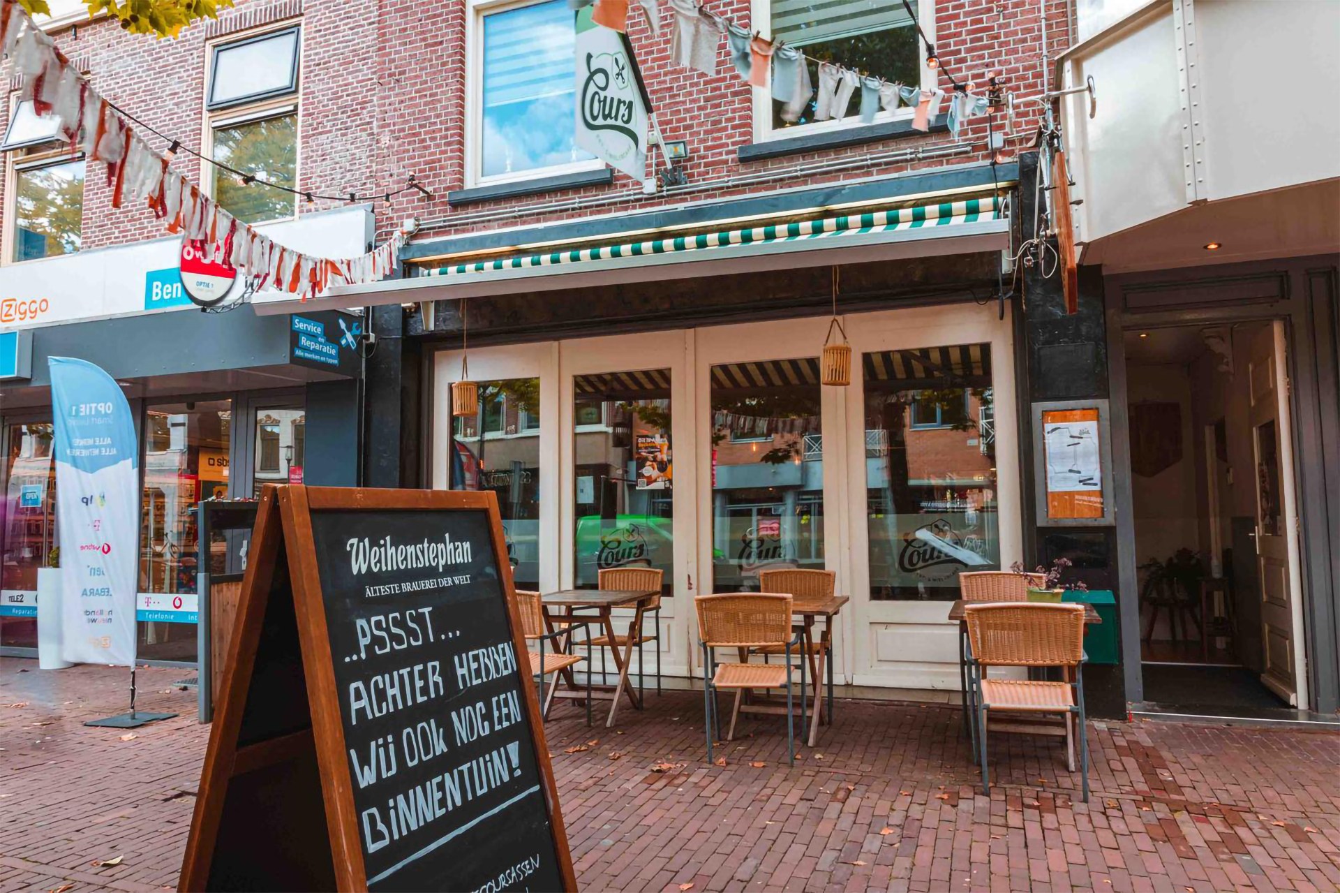 Eet- & Wielercafé Cours!