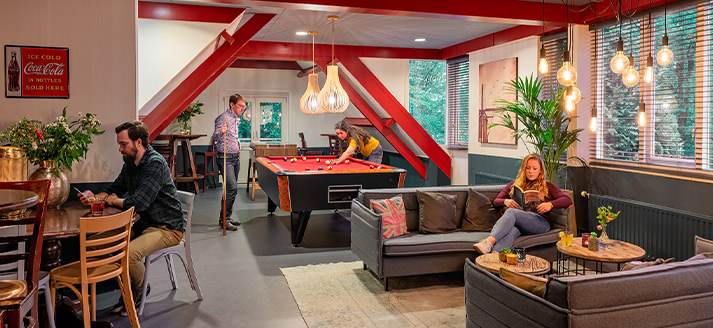 bar/biljart StayOkay Arnhem