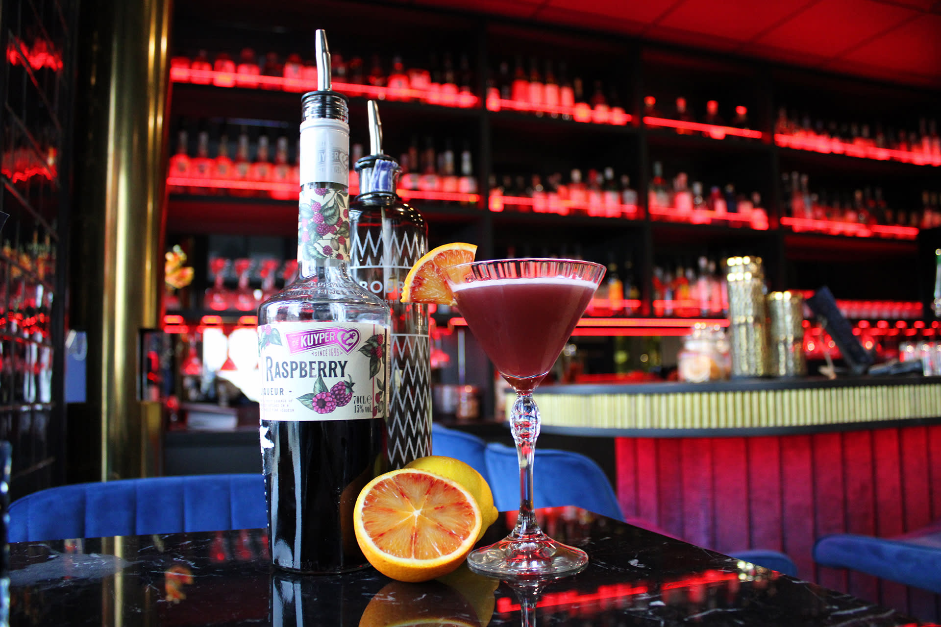 Loungen in de cocktailbar