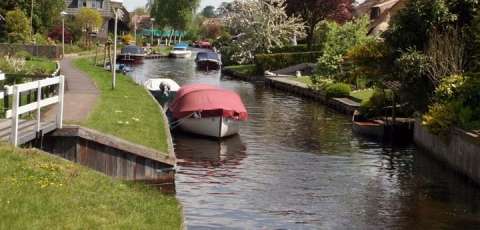 Varen vlakbij Petit Restaurant Het Otterswold