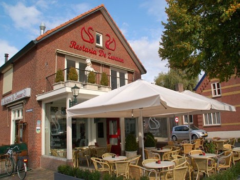 Restaria De Zwaan voorkant