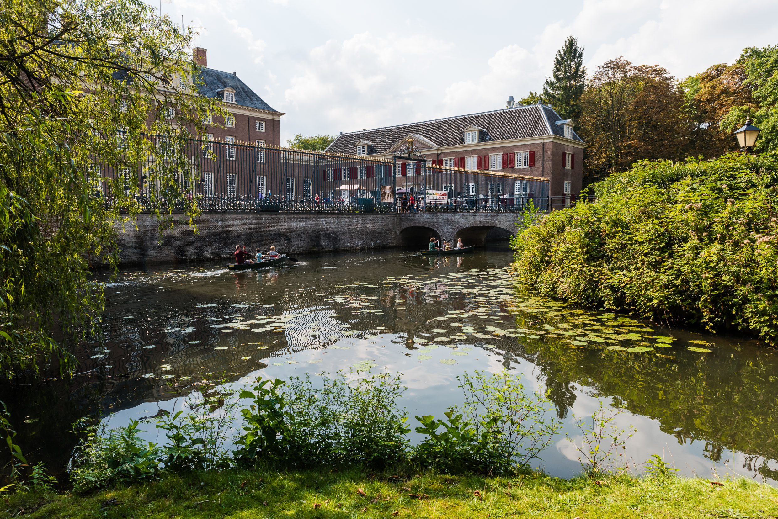 Slot Zeist met gracht