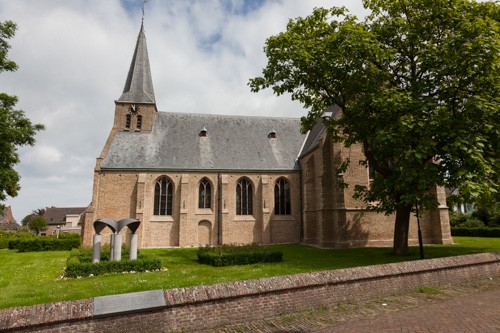 Monument bij de Hervormde Kerk