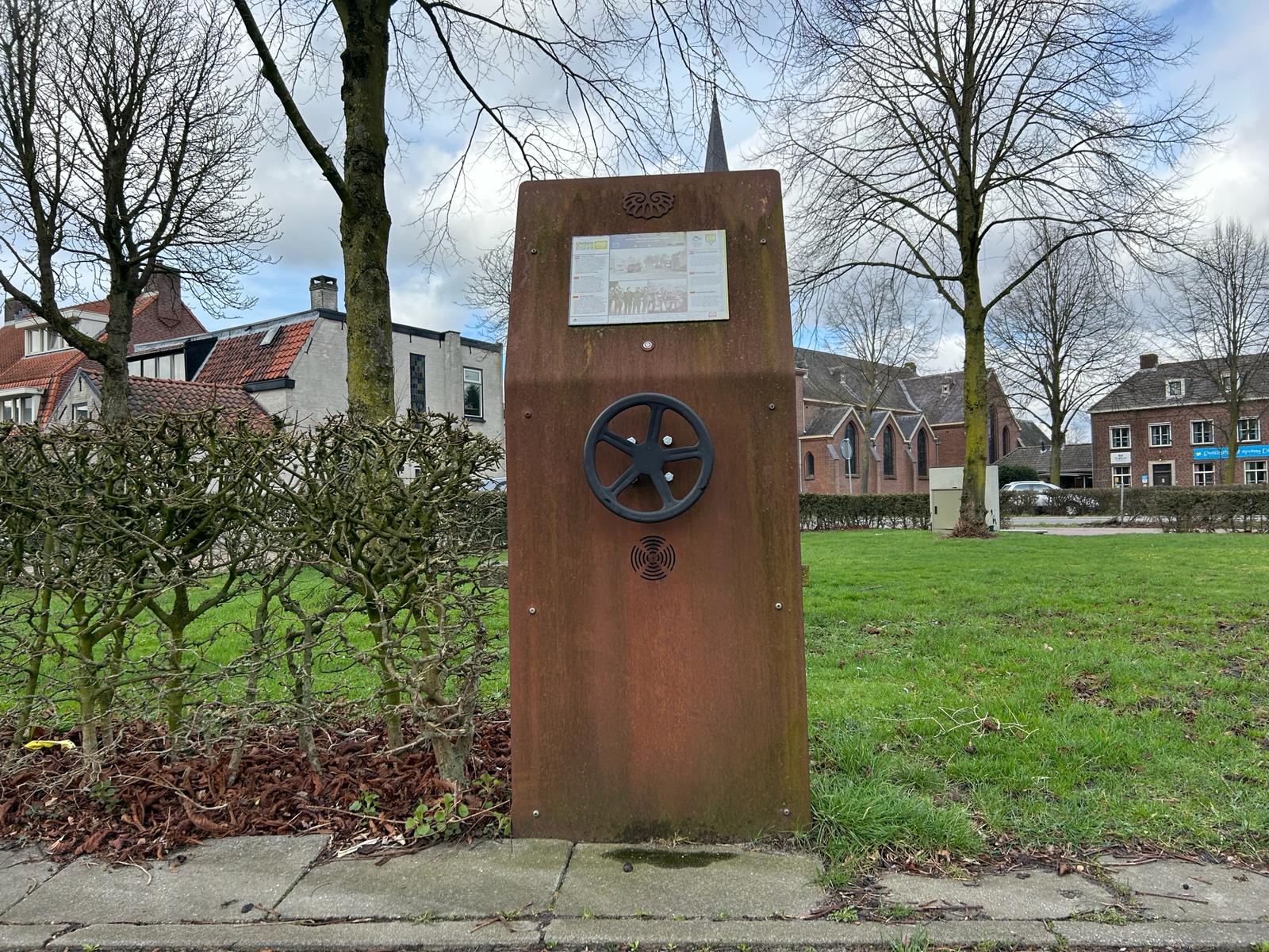 Luisterzuil Liberation Route- Dorst