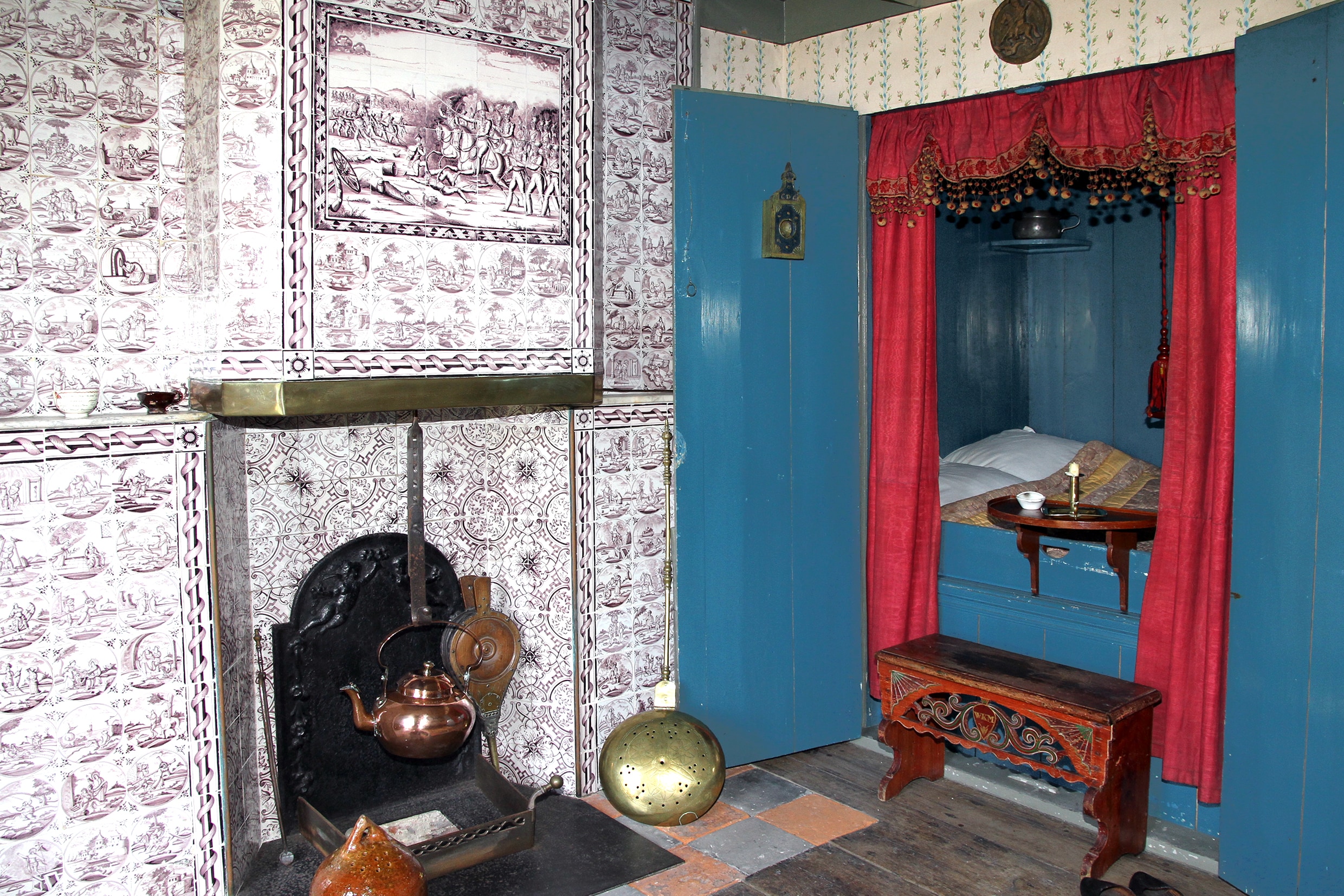 Bedstee met smuiger in museum Betje Wolff