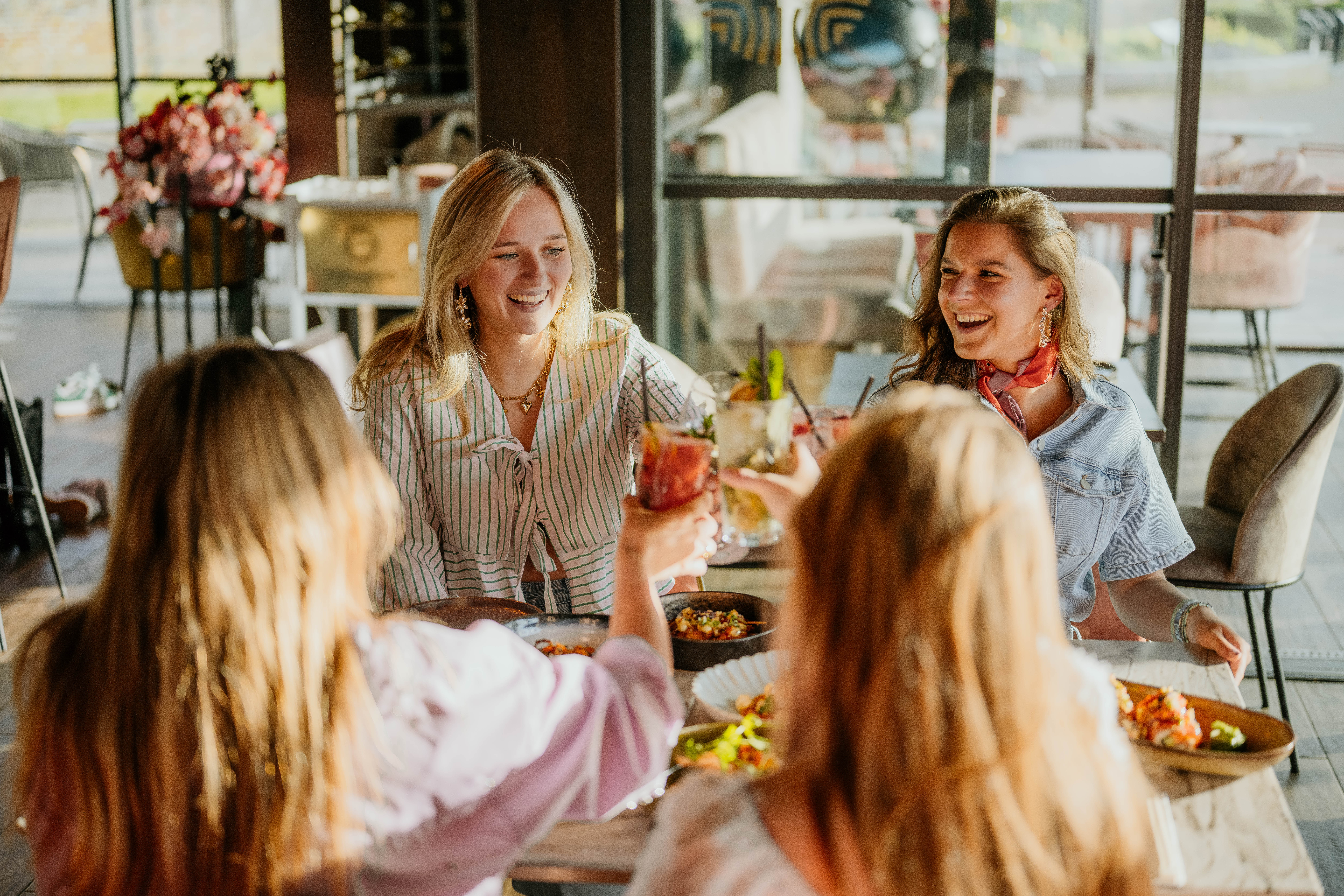 Borrelen bij de Cozy Harbour