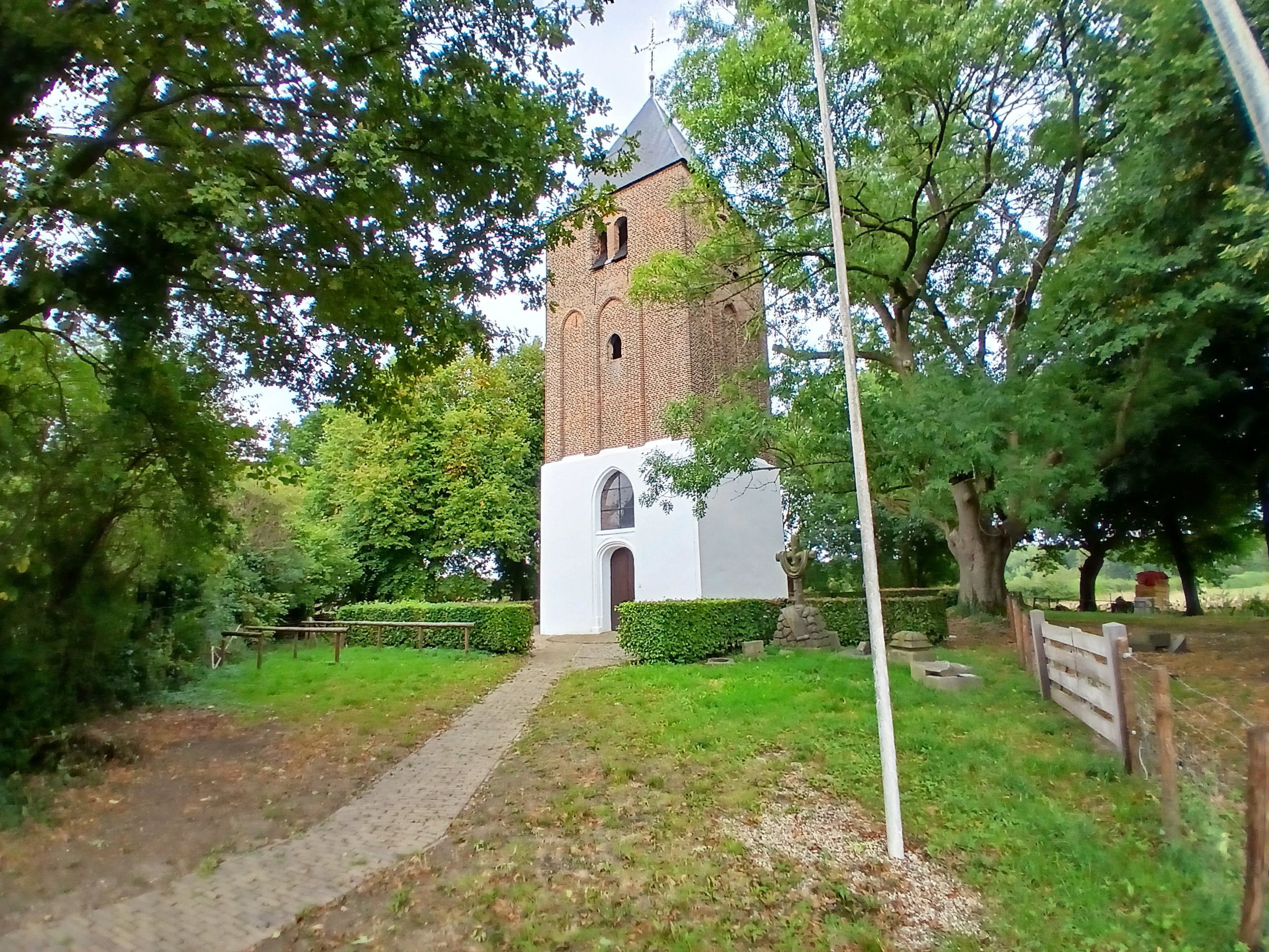 Voorzijde Oude Sint Janstoren