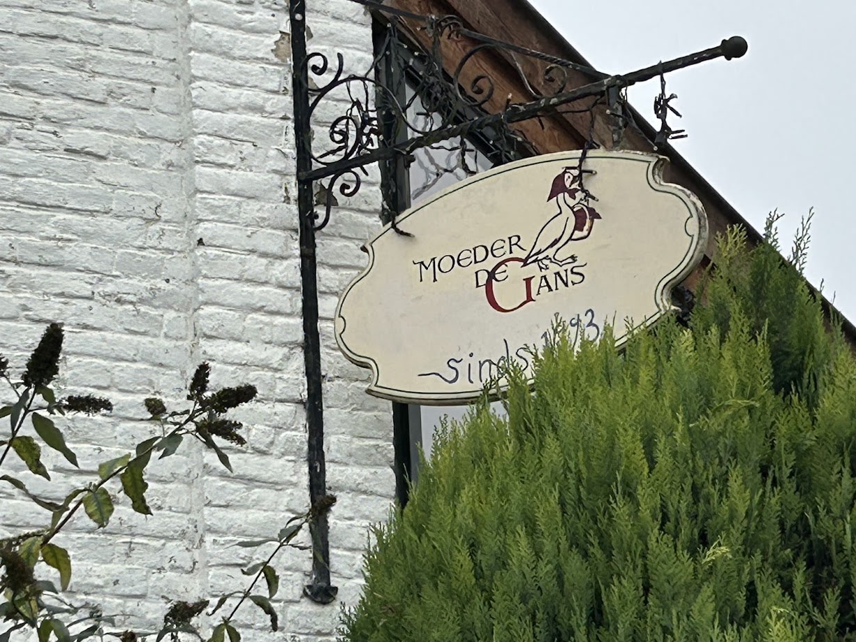 Entree Moeder de Gans