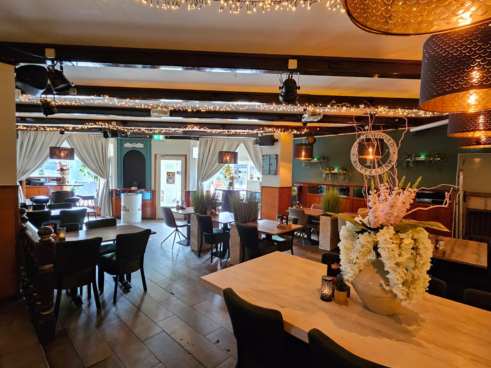 Thuis bij Tries - binnen