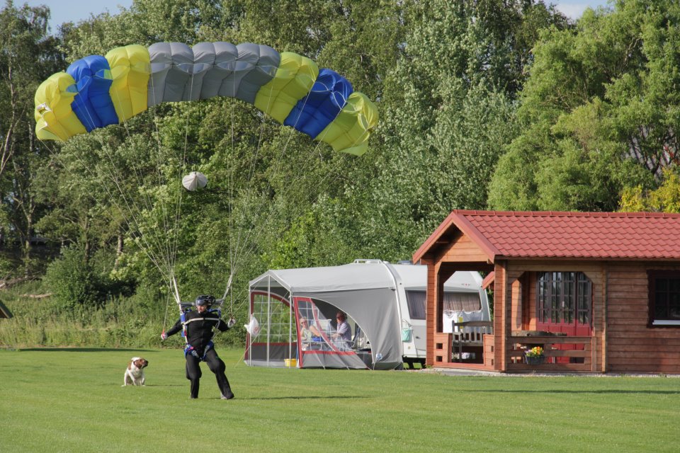 Minicamping & Theeschenkerij 't Oegenbos